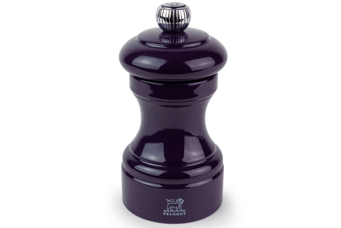 Moulin à poivre manuel Peugeot Bistro en bois de hêtre laqué aubergine 10cm