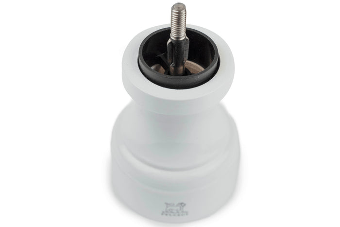 Moulin à poivre manuel Peugeot Bistro en bois de hêtre laqué gris perle 10cm
