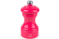 Moulin à poivre manuel Peugeot Bistro en bois de hêtre laqué rose bonbon 10cm