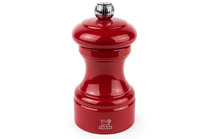 Moulin à poivre manuel Peugeot Bistro en bois de hêtre laqué rouge passion 10cm