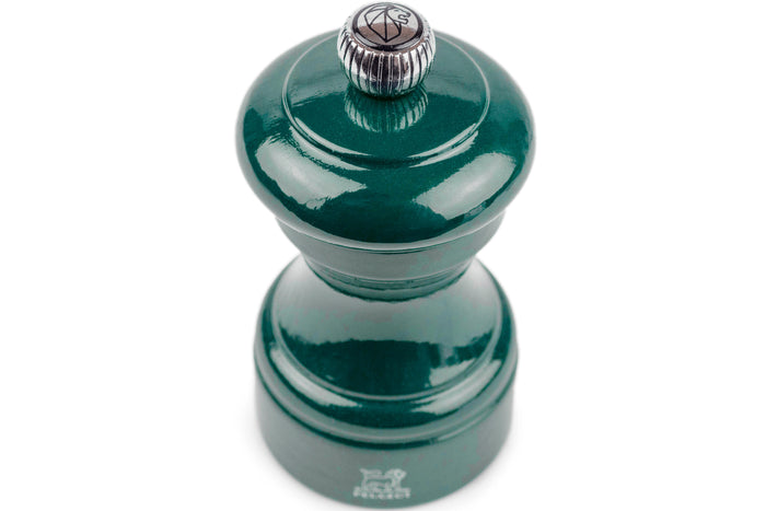 Moulin à poivre manuel Peugeot Bistro en bois de hêtre laqué vert forêt 10cm
