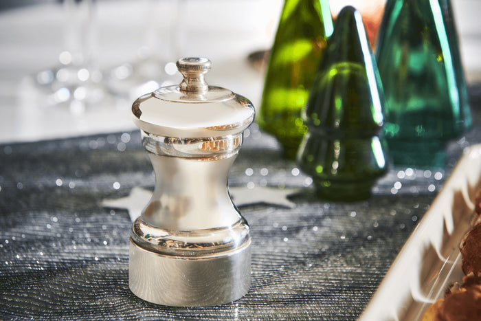 Moulin à poivre manuel Peugeot Mignonnette en métal argenté 10cm