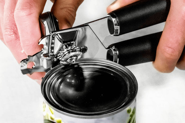 Ouvre-boîte MasterClass en acier inox poignées soft touch noir