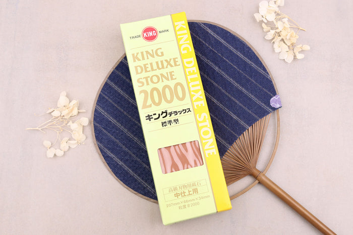 Pierre à aiguiser japonaise King Deluxe grains 2000 - Taille M