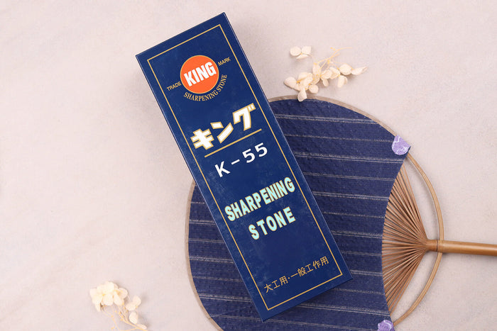 Pierre à aiguiser japonaise King Sharpening grains 1000 avec support