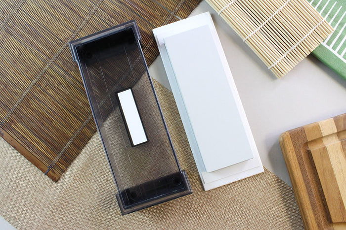 Pierre à aiguiser japonaise Suehiro Cerax céramique grains 320 sur socle
