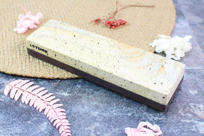 Pierre à aiguiser naturelle La Lune® Kumamoto 20x6cm grains 1000/8000