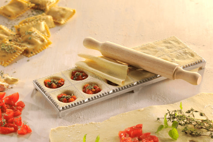 Planche à raviolis Gefu Tasca rectangulaires en polymère avec rouleau en bois