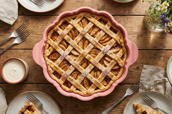 Plat à tarte Cookut Le Formidable avec coupe-tarte guimauve