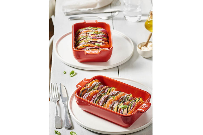 Plat four individuel rectangle Peugeot Appolia en céramique rouge 18x12x4,5cm