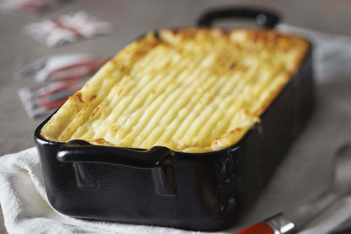 Plat rectangulaire Revol Belle Cuisine 34x25cm en porcelaine noire effet fonte