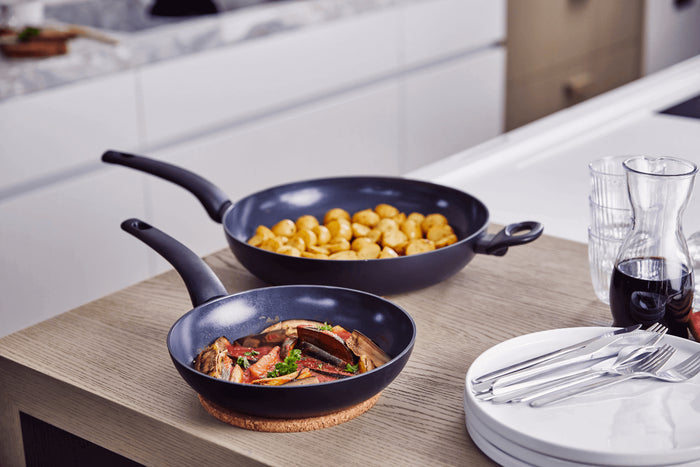 Poêle à frire antiadhérente Beka Kuro en aluminium noir 20cm