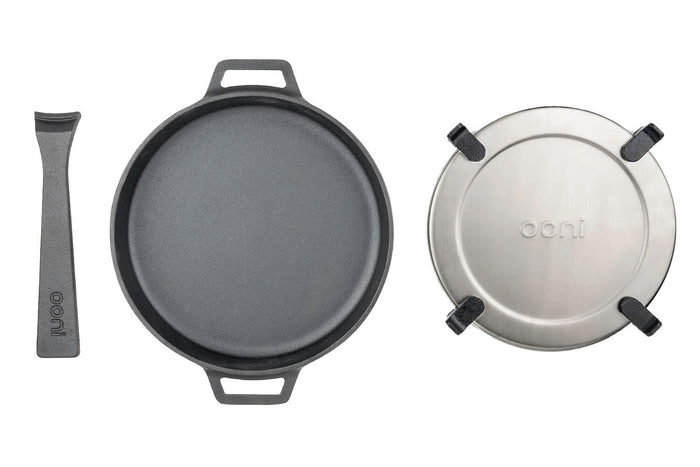 Poêle ronde Ooni Sizzler en fonte manche amovible + dessous-de-plat inox