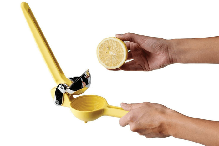 Presse-agrumes Chef'n FreshForce en polymère jaune