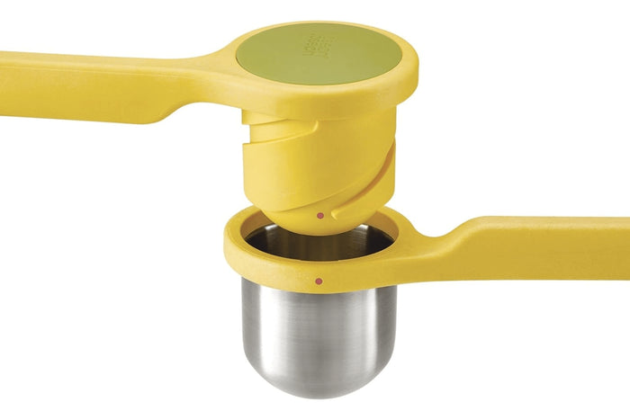 Presse-agrumes Joseph Joseph Helix en acier inoxydable et nylon