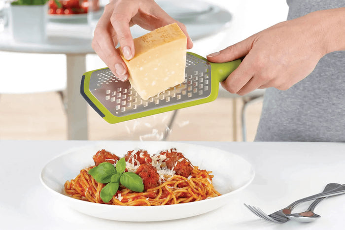 Râpe Joseph Joseph Twist Grater double lames grains épais / grains fins vert