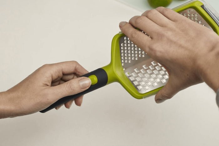 Râpe Joseph Joseph Twist Grater double lames grains épais / grains fins vert