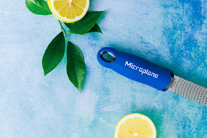 Râpe-Zesteur Microplane Premium Pop of Colour Bleu Myrtille - 20,3cm