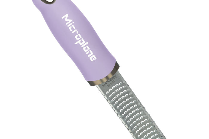 Râpe-Zesteur Microplane Premium Pop of Colour Fleur de Lavande - 20,3cm