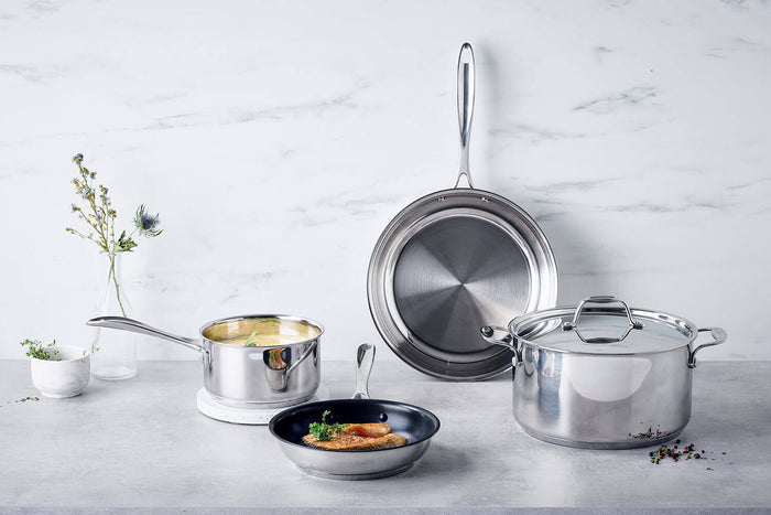 Sauteuse Beka Chef en inox avec couvercle 28cm