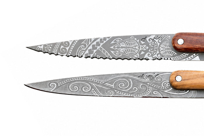 Set de 2 couteaux d'office Deejo Office Polynésien et Pacifique manche en bois d'olivier et bois corail 9cm