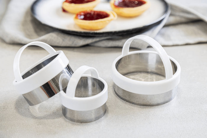 Set de 3 emporte-pièces ronds KitchenCraft en inox avec poignées
