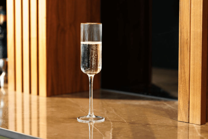 Set de 4 flûtes à champagne Mikasa Sorrento en cristal motif côtelé 200ml