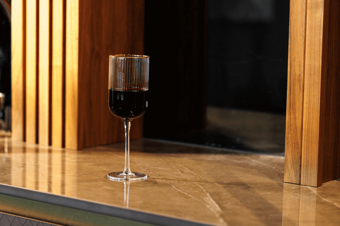 Set de 4 verres à vin rouge Mikasa Sorrento en cristal transparent motif nervuré 450ml