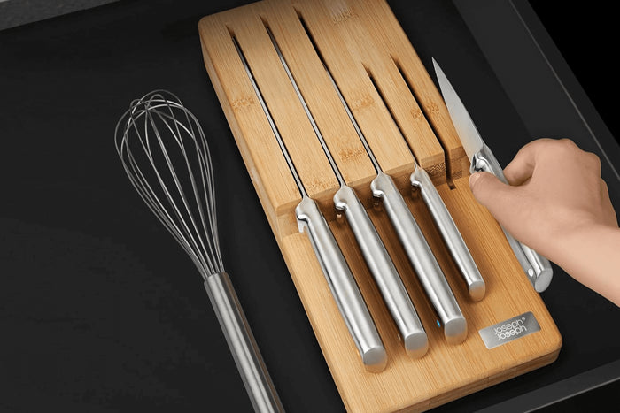 Set de 5 couteaux Joseph Joseph Elevate Steel Knives Bamboo Store + plateau en bambou