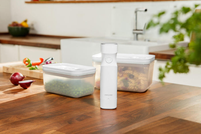 Set de démarrage Zwilling Fresh & Save 7 pièces M/L 1 pompe à vide + 2 boîtes en plastique + 4 sacs