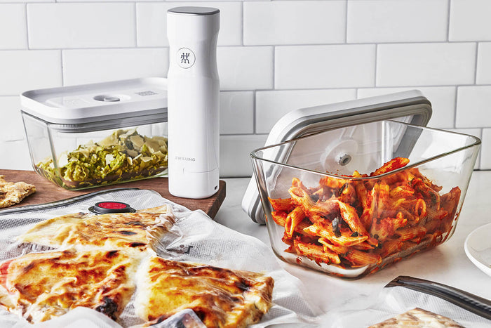 Set de démarrage Zwilling Fresh & Save 7 pièces M/L en verre 1 pompe à vide + 2 boîtes en verre + 4 sacs
