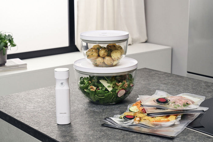 Set de démarrage Zwilling Fresh & Save 9 pièces 1 pompe à vide + 2 bols en verre M/L + 4 sacs S/M