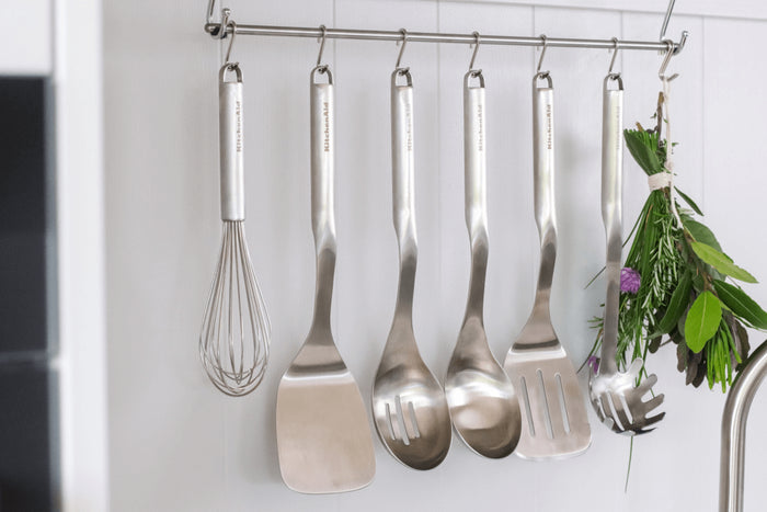 Spatule coudée Kitchen Aid tout en acier inoxydable