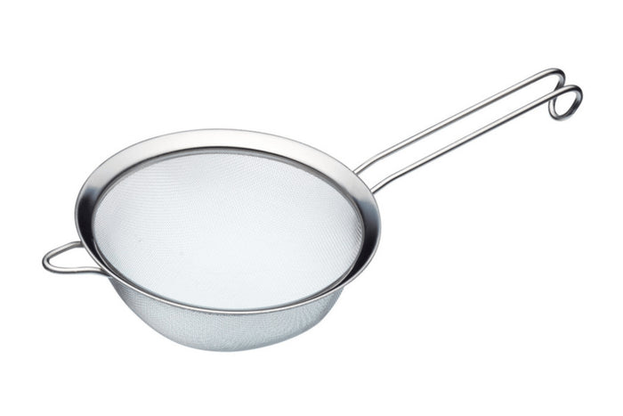 Tamis rond MasterClass à mailles fines en acier inoxydable 18cm