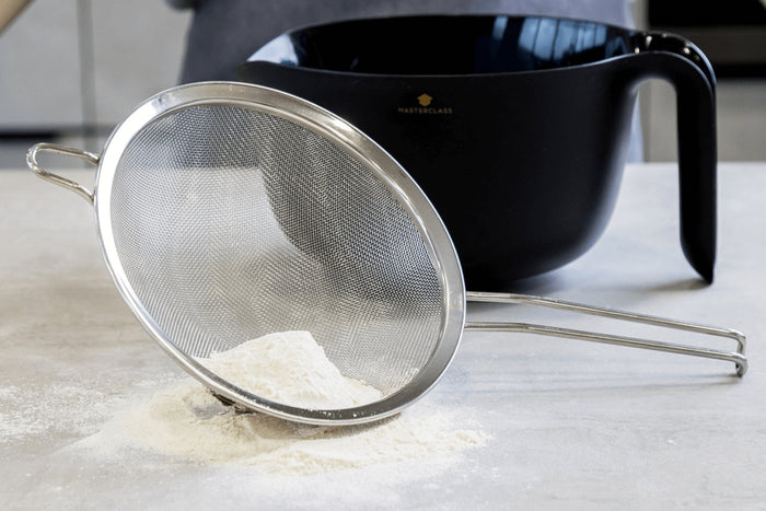 Tamis rond MasterClass à mailles fines en acier inoxydable 20,5cm