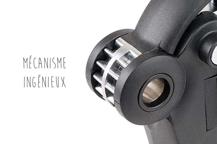 Tire bouchon à levier Peugeot Baltaz Dark en ABS et zamac de couleur noire avec coupe capsule 14cm