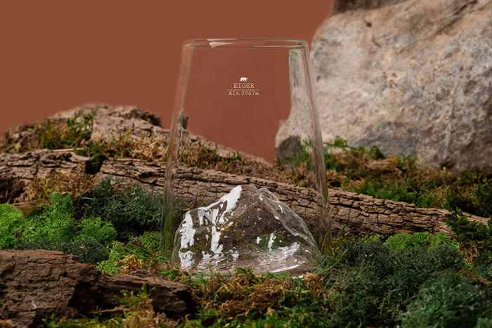 Verre à spiritueux long Alaskan Maker Topographic Eiger en verre cristallin
