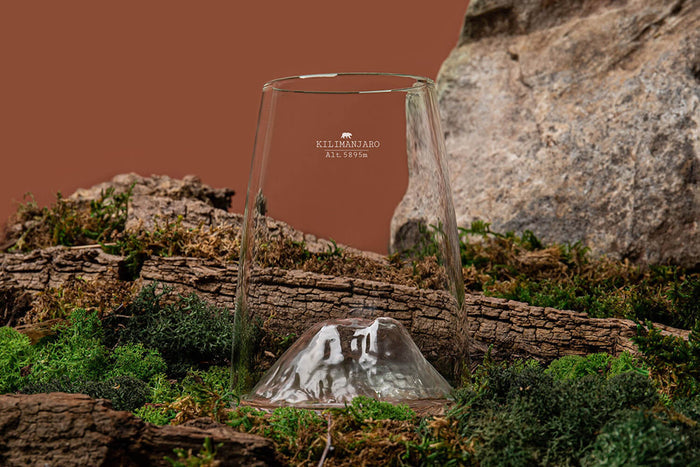 Verre à spiritueux long Alaskan Maker Topographic Kilimanjaro en verre cristallin