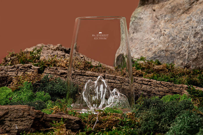 Verre à spiritueux long Alaskan Maker Topographic Mont Everest en verre critsallin