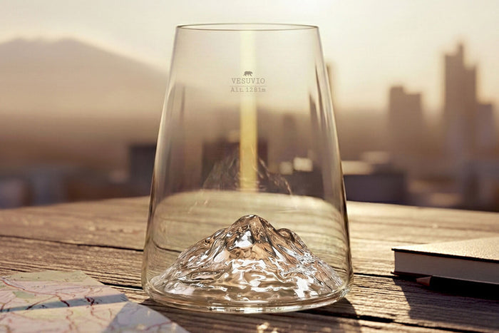 Verre à spiritueux long Alaskan Maker Topographic Vésuve en verre cristallin